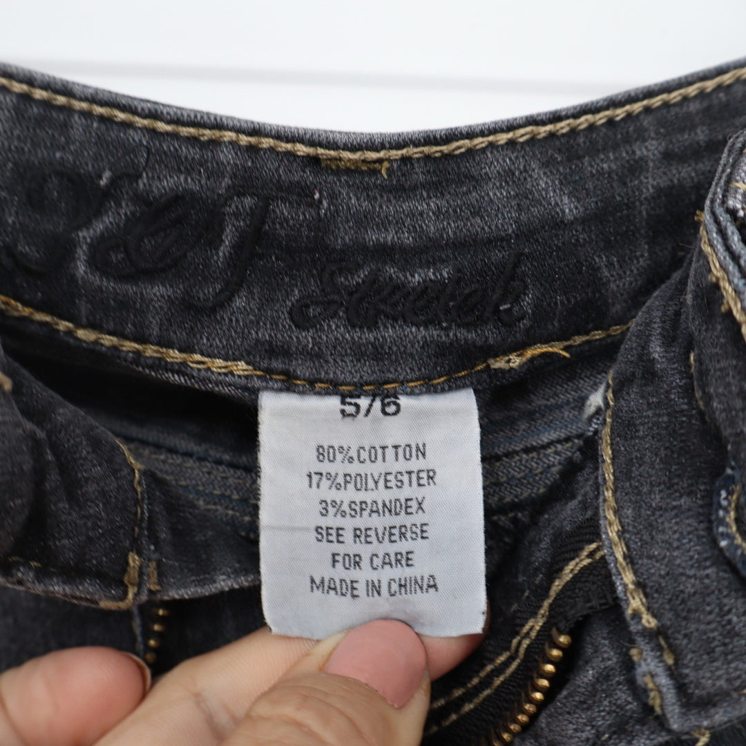 Y&J Jeans Womens Size 5/6 Black Washed Denim Capri Cropped Pants Embroidered