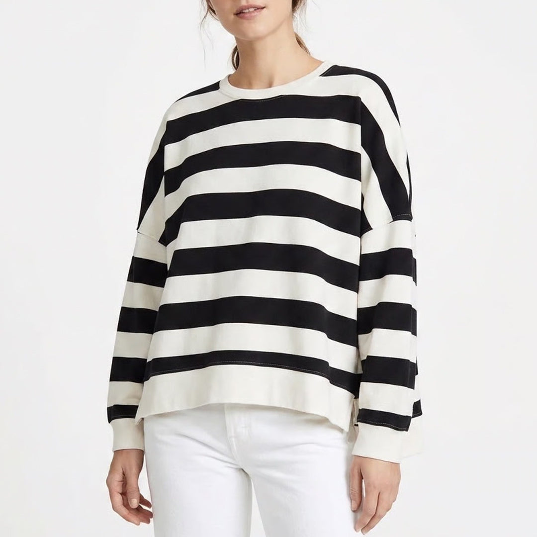 Sweatshirt Womens 2XL Black White Striped Knitted Long Sleeve Crew Neck Pullover