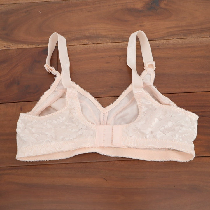 Bali Double Support Spa Closure Lace Wireless Bra Womens 36B Light Pink Seamless