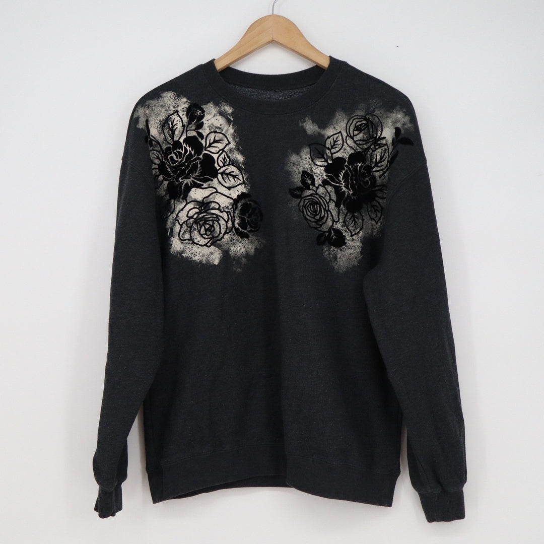 Charcoal Gray Velvet Flock Floral Rose Bleach Effect Fleece Sweatshirt M