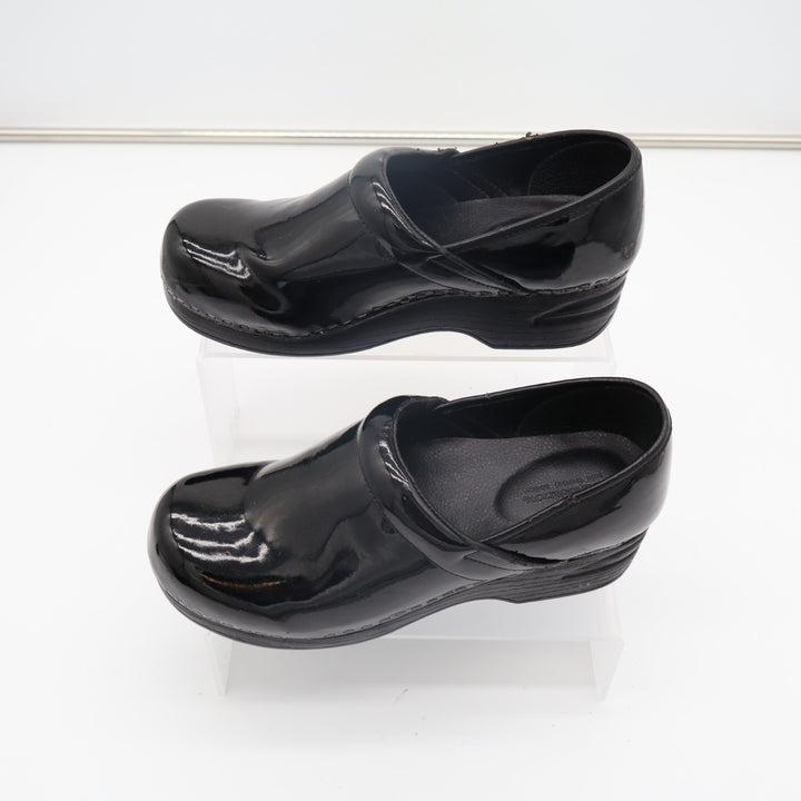 Croft & Barrow Juliana Clogs Womens US 7.5M Black Patent Leather Slip On Shoes