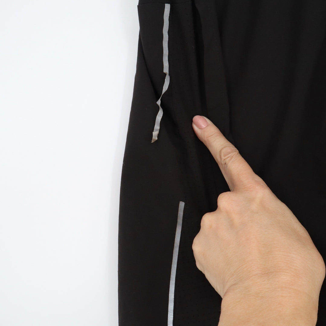 Mens Black Athletic Running Shorts 5 Inch Inseam Lined Pockets Size L