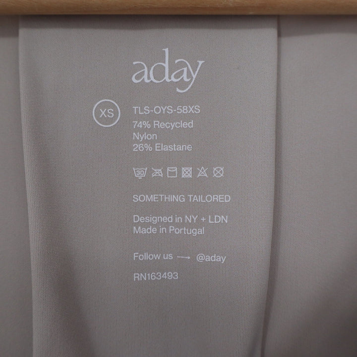 Aday Something Tailored V-Neck Top Oyster Taupe Womens XS