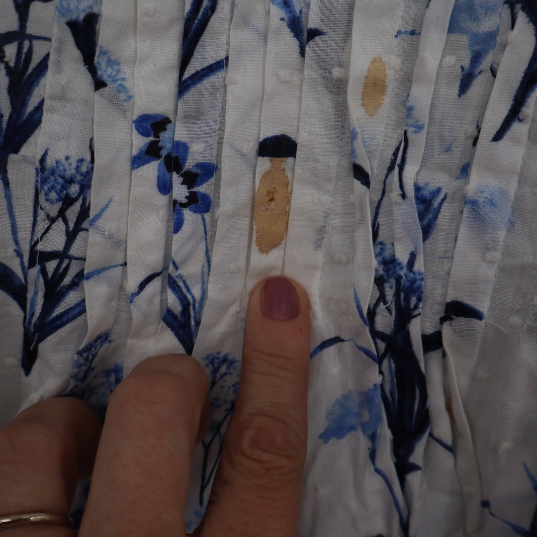 CeCe White Blue Floral Swiss Dot Pintuck V-Neck Sleeveless Cotton Dress Size 12