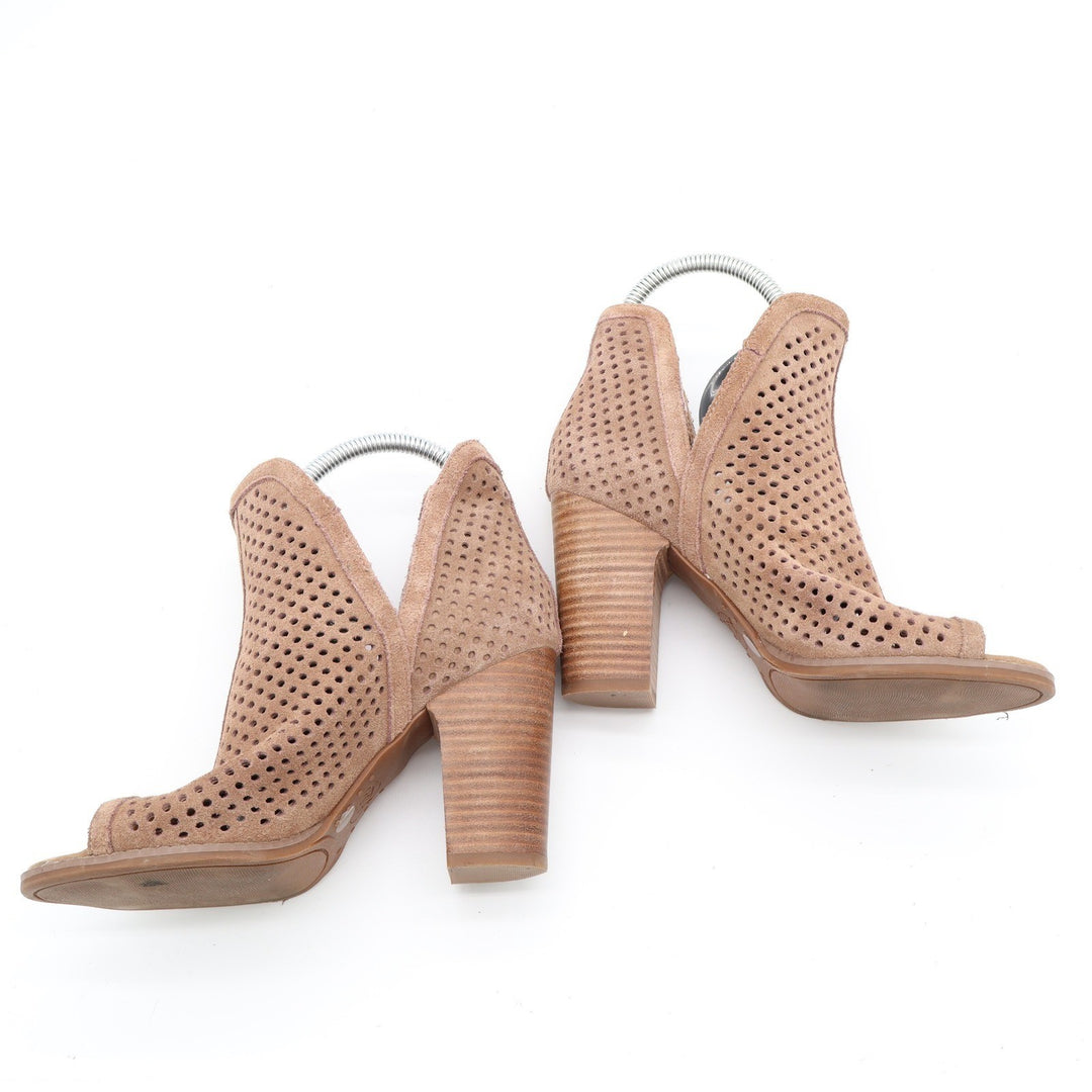 Lucky Brand Larise Tan Perforated Suede Peep Toe Booties Stacked Heel Size 6M