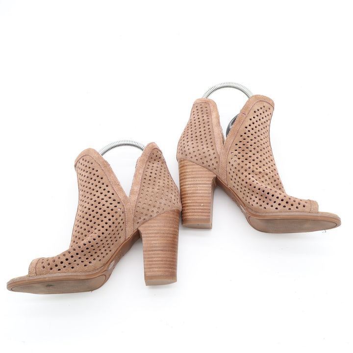Lucky Brand Larise Tan Perforated Suede Peep Toe Booties Stacked Heel Size 6M