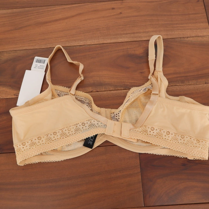 Dominique Tessa T-Shirt Bra Women 40B Latte Stretch Adjustable Strap Lace Detail