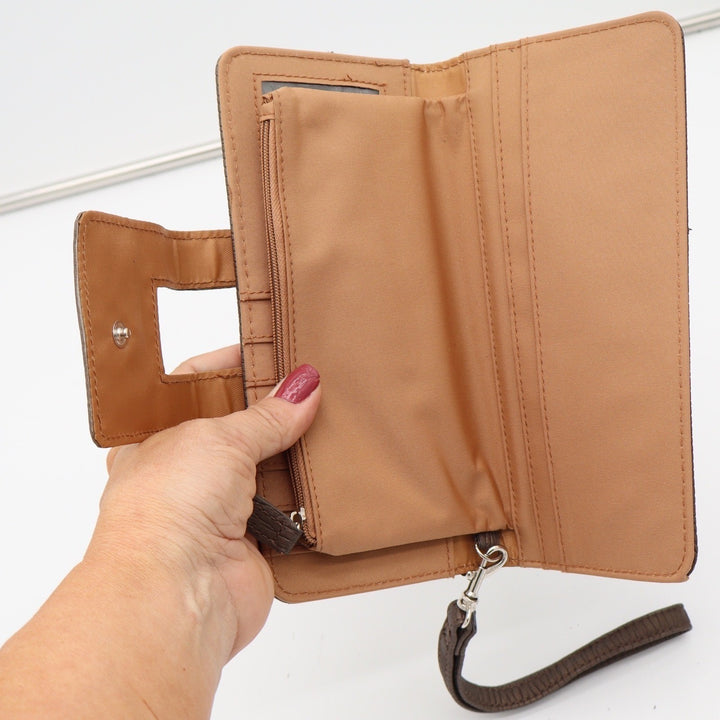 Kenneth Cole Reaction Wristlet Womens OS Brown Textured Metallic Snap Good