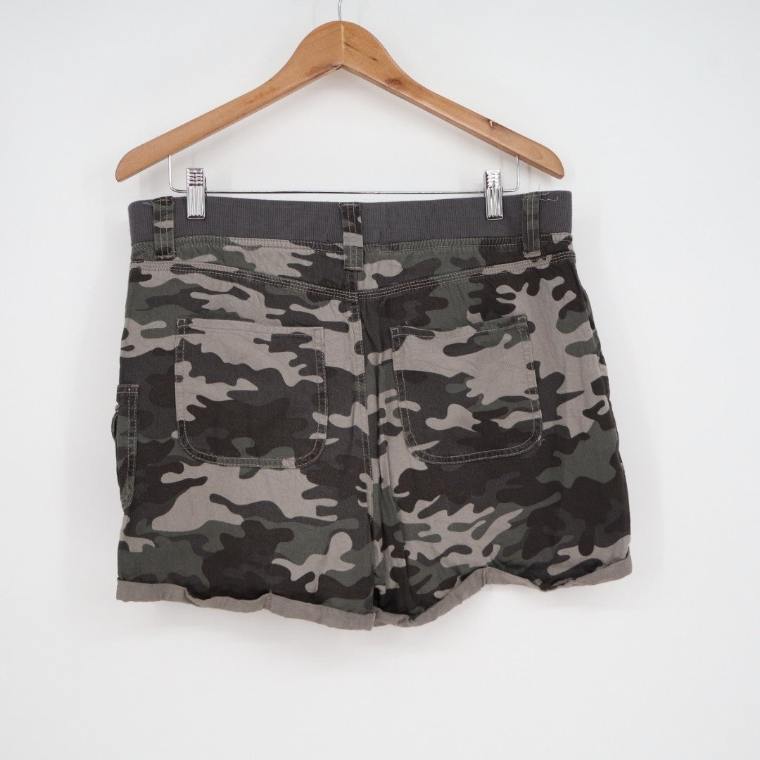 Knox Rose Chino Short Womens Large Multicolor Camo Cargo Pockets Cuffed Hem