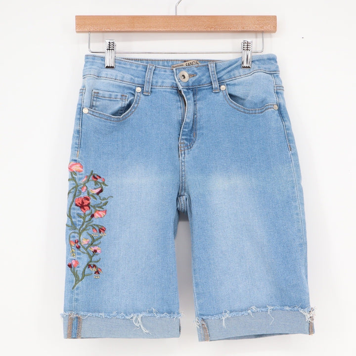 Sandper Petite Embroidered Floral Denim Bermuda Shorts Light Wash Blue 4P