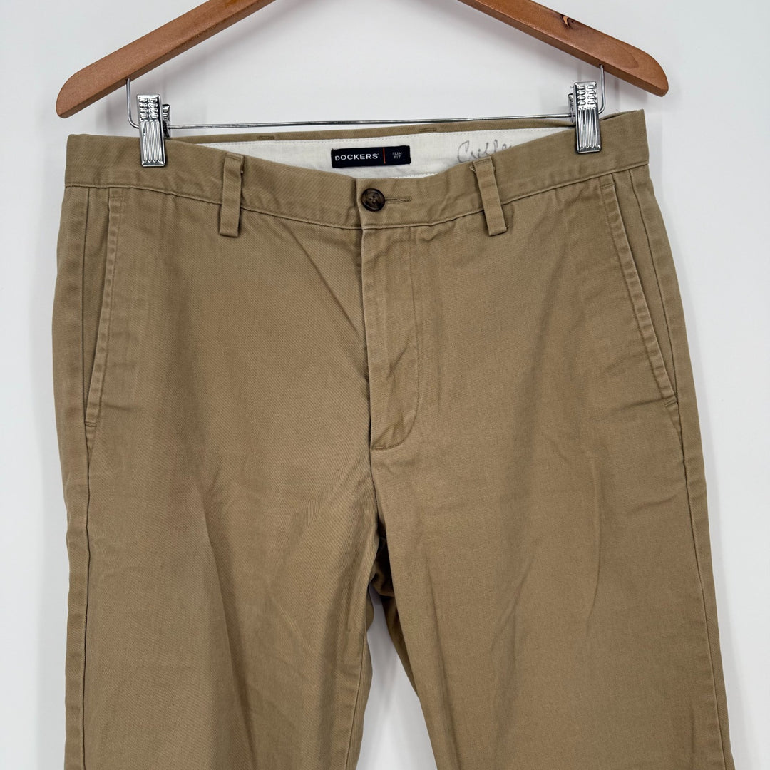 Dockers Chino Pants Mens 32x32 Beige Slim Fit Straight Leg Cotton Logo Formal