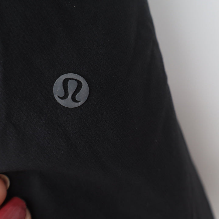 Lululemon Lab Shorts Mens L LT/98 Black Lightweight Zipper Pockets Excellent