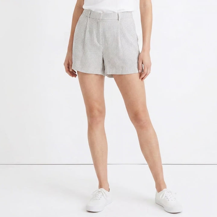 Old Navy Womens Linen Blend Striped High Rise Pleated Shorts Black White Large
