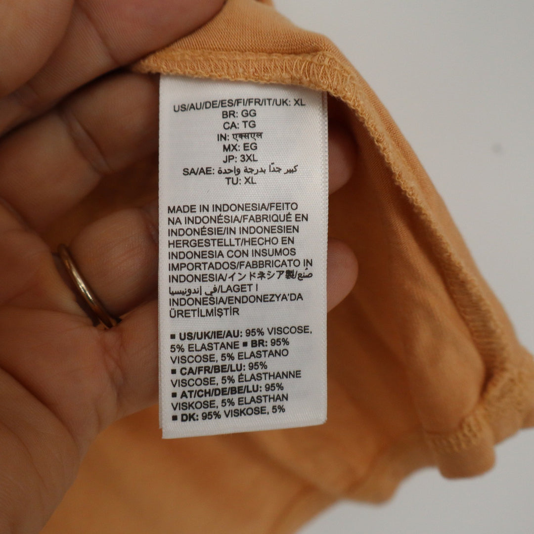 Amazon Essentials Womens XL Apricot Orange V-Neck Short Sleeve T-Shirt Relaxed