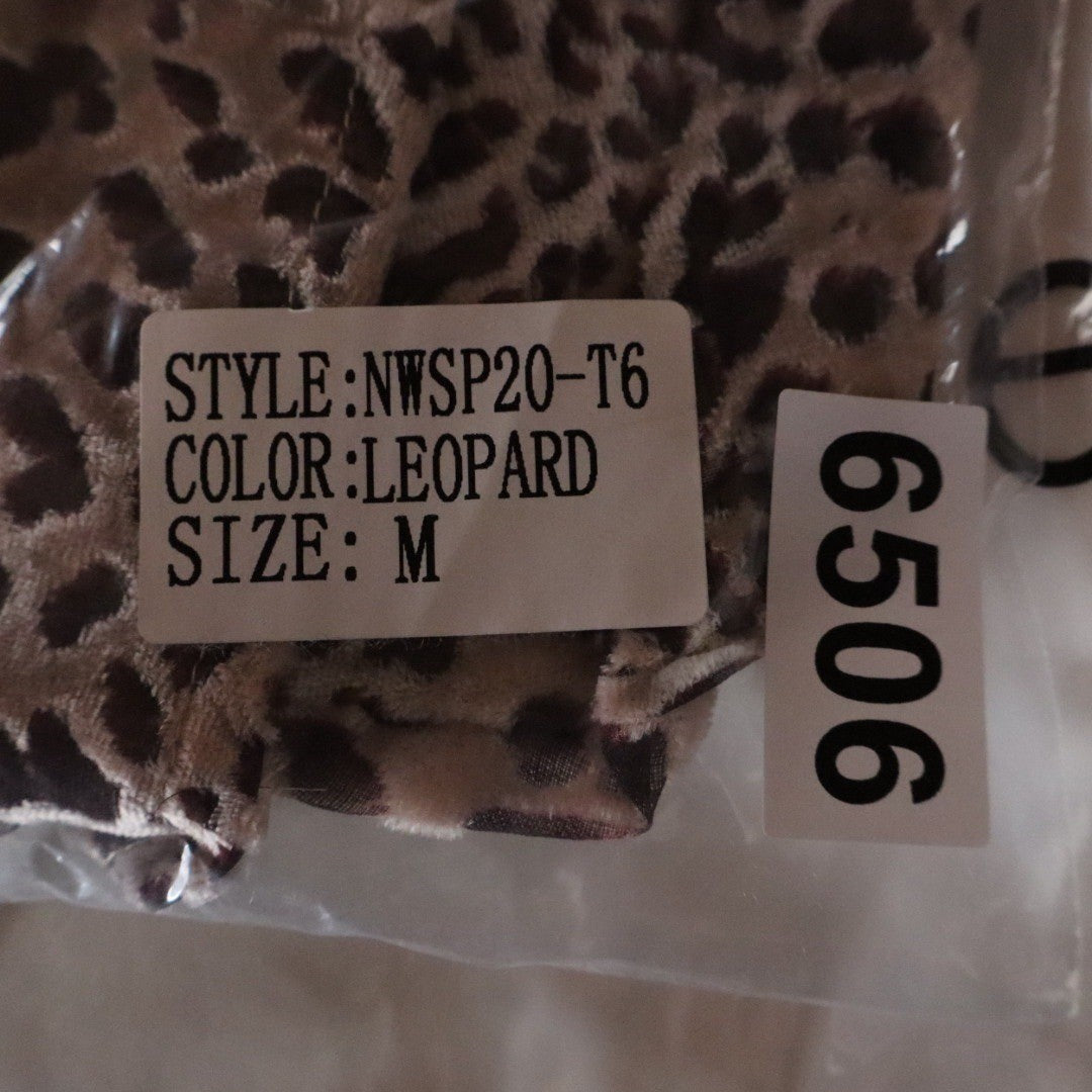 Naked Wardrobe Leopard Print Long Sleeve Crop Top Small Sweetheart Knot
