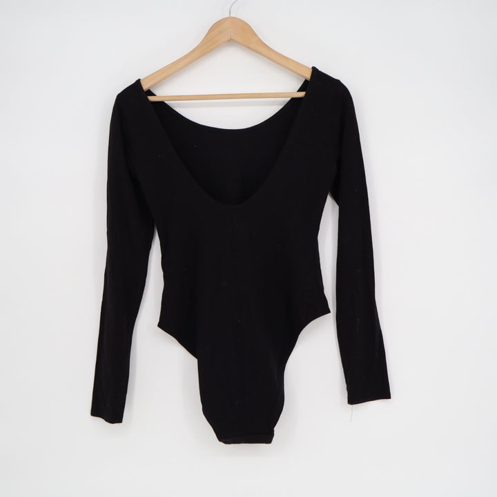 H&M Divided Bodysuit Womens Medium Black Stretch Knit Scoop Neck Long Sleeve