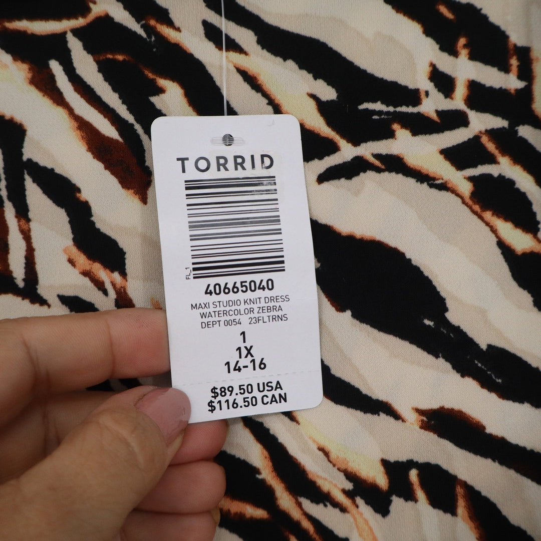 Torrid Zebra Print Maxi Studio Knit Dress Cut Out V-Neck Long Sleeve 1X NWT