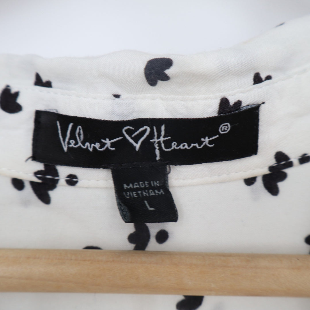 Velvet Heart Shirt Womens Large White Printed High Low Hem Long Sleeve Button Up