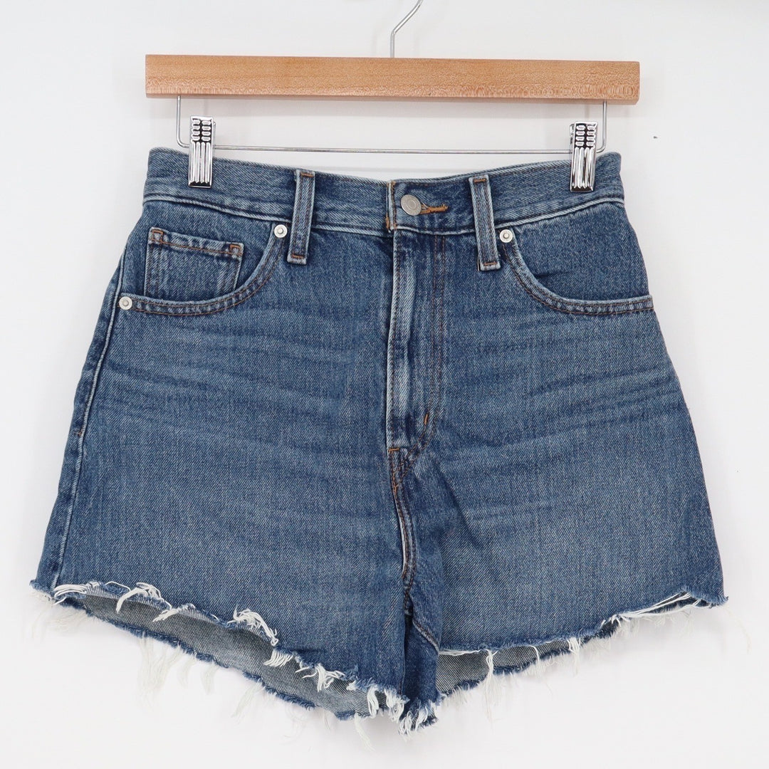 Levis High Waisted Mom Shorts Blue Denim Raw Hem Medium Wash Size 26