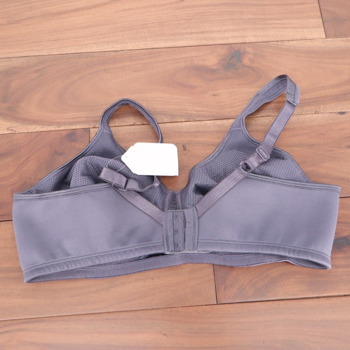 Playtex 18 Hour Silky Soft Smoothing Bra Womens 42B Purple Stretch Wirefree
