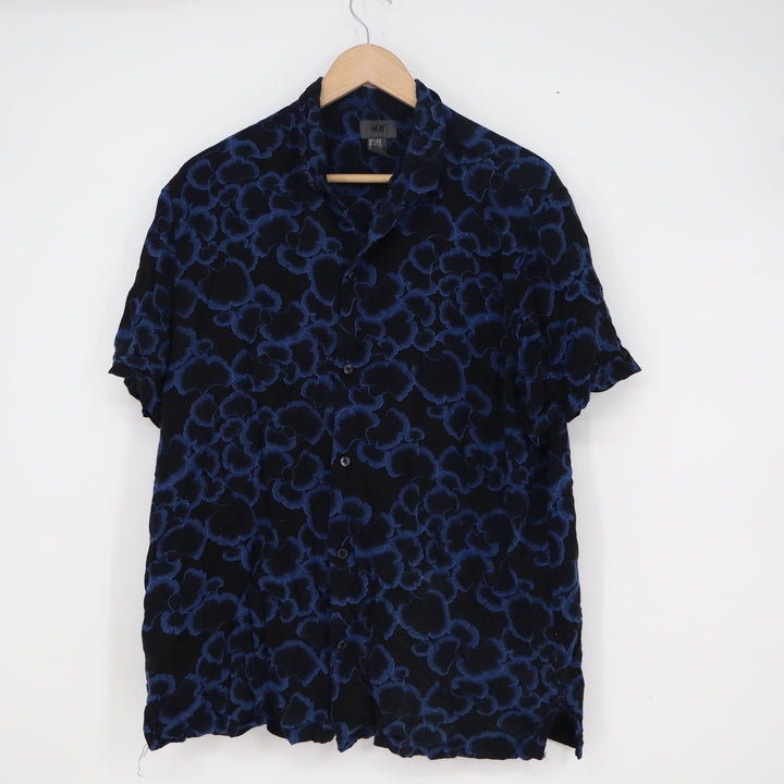 HM Mens Short Sleeve Button Down Shirt Blue Floral Black Viscose Large