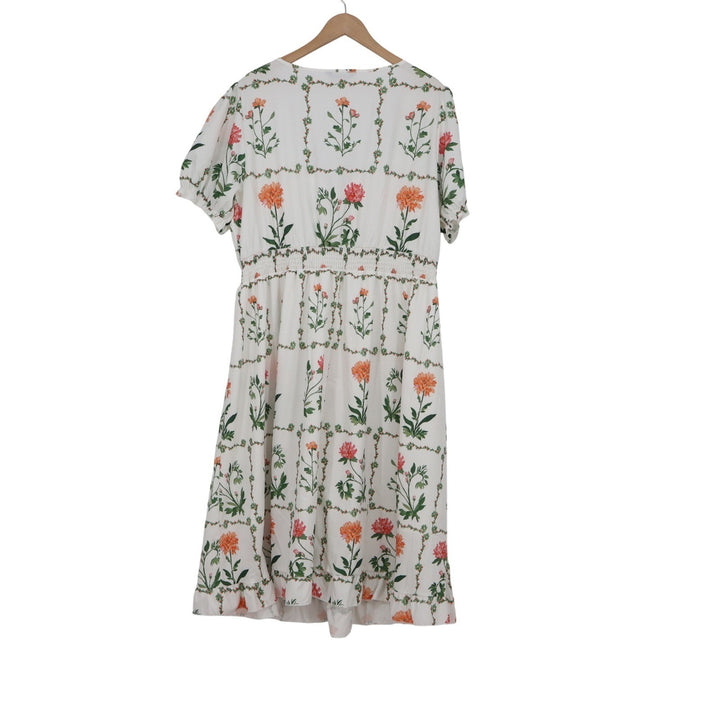 Bloomchic Floral Midi Dress White Orange Pink Sweetheart Smocked Plus Size 18-20
