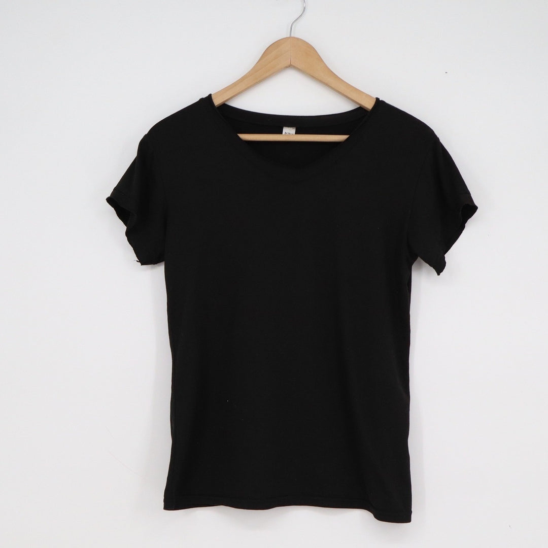 Fashion Go & Taste Black V-Neck Short Sleeve Basic Slim Fit Tee Shirt Small