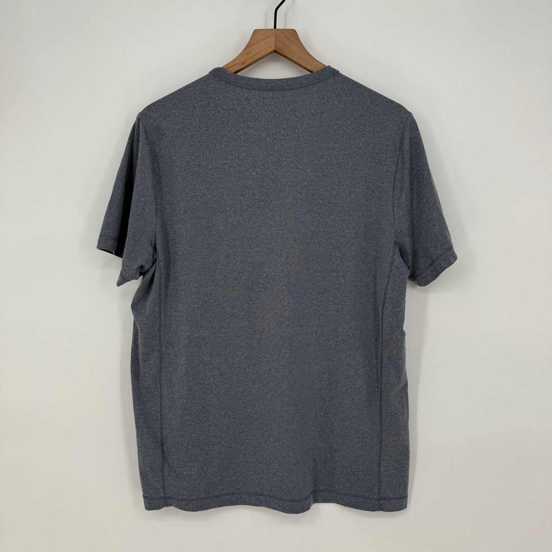UNTUCKit Clarendon II Men's Grey Heathered Short Sleeve T Shirt Size M