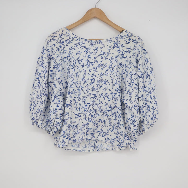 HM Blue Floral Linen Blend Puff Sleeve V-Neck Button Front Blouse Large