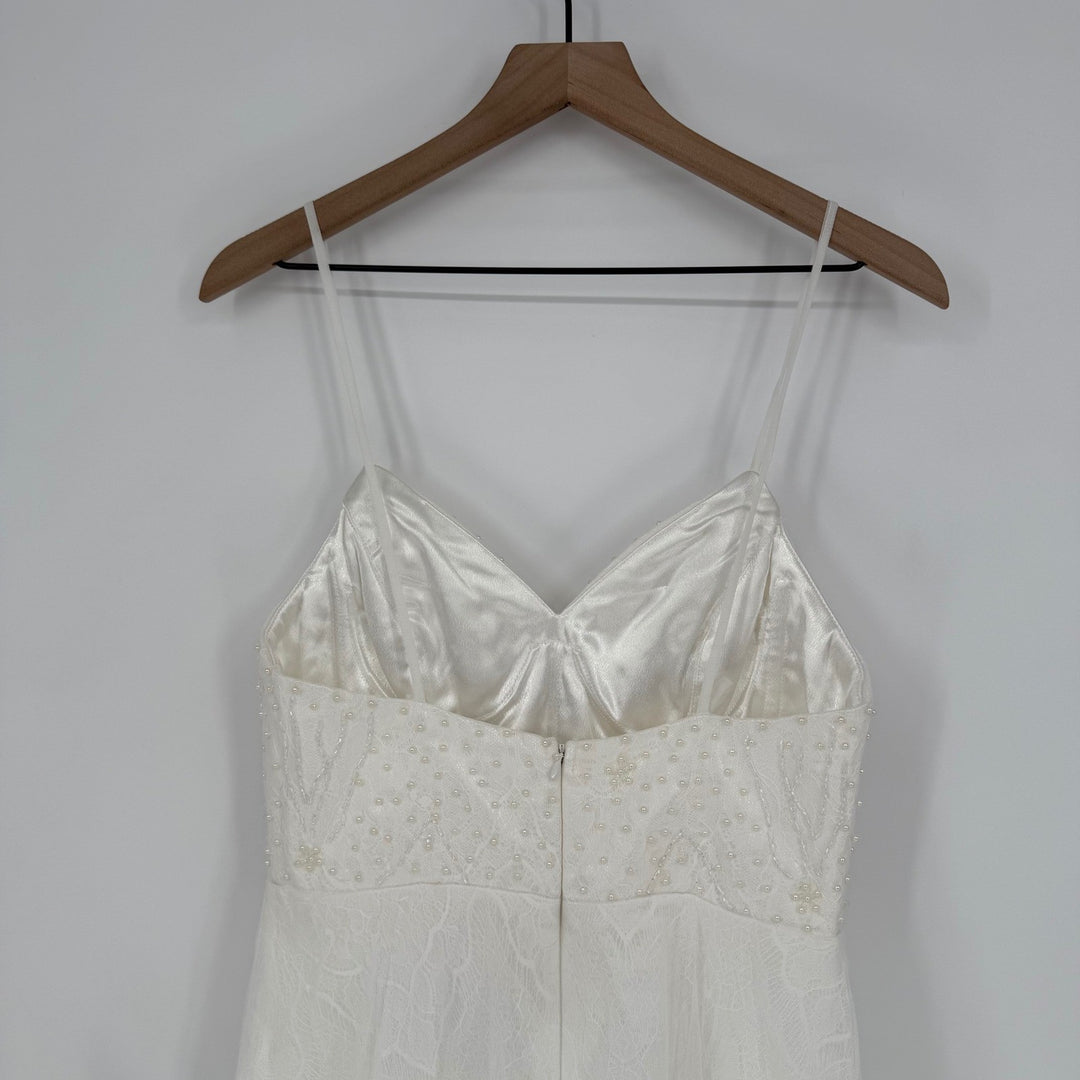 Lulus Love Perfection White Lace Tulle Pearl Beaded Maxi Dress Size M