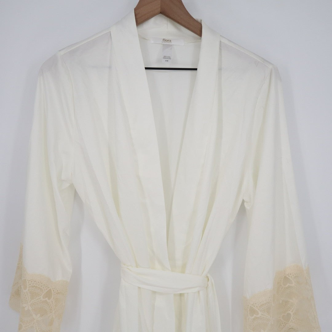 Flora By Flora Nikrooz Wrap Robe Womens S/M White Lace Shawl Collar Sleepwear
