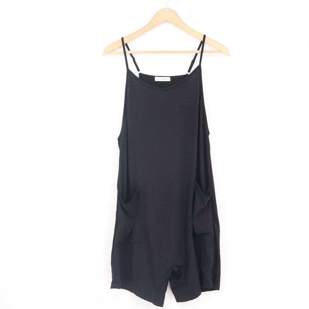 Fantaslook Black Relaxed Fit Romper Pockets Adjustable Straps Size M