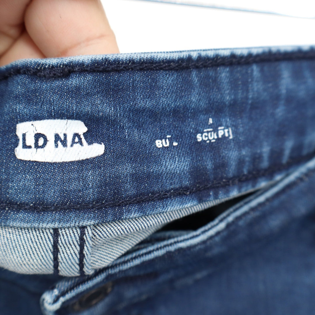 Old Navy Rockstar Built-In Sculpt Skinny Jeans Medium Wash Raw Hem Size 14