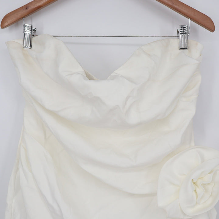 Showpo Betsy White Strapless Draped Rose Mini Dress Size 12 SD24090153