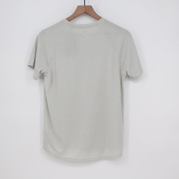 New Balance Athletics Tee Sea Salt Grey Mesh Running Shirt Mens Medium