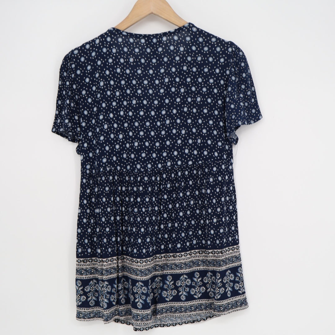 Knox Rose Tunic Top Women Medium Navy Floral Embroidered Short Sleeve Split Neck