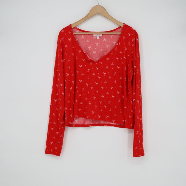 Colsie Red White Bow Print V-Neck Long Sleeve Pajama Top Large Cropped Lounge L