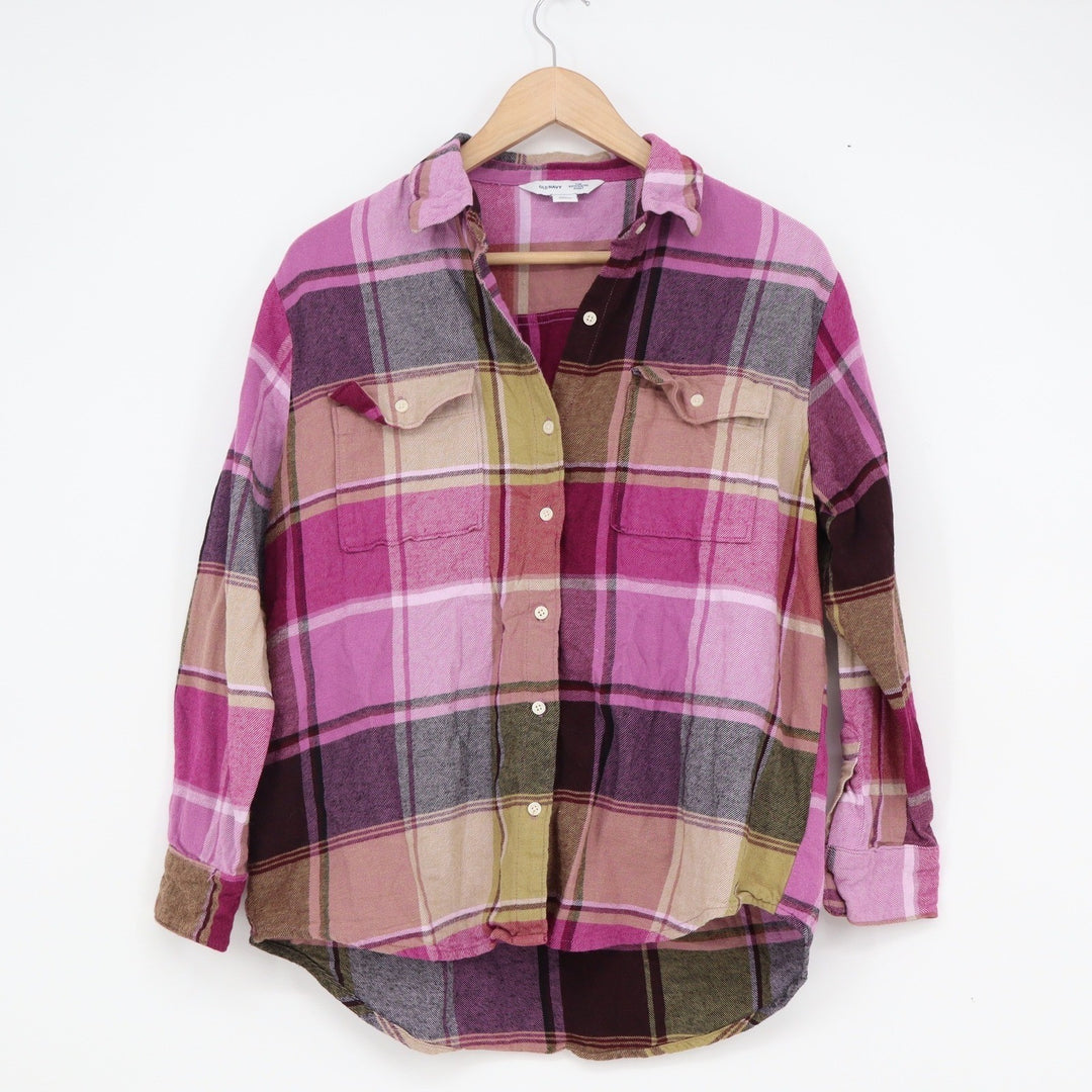 Old Navy The Boyfriend Shirt Womens Small Pink Purple Plaid Cotton Button Down