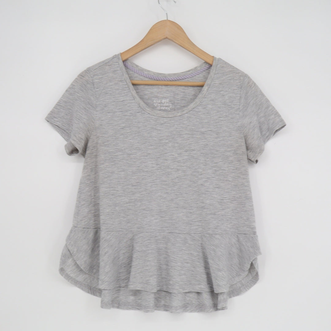 Gilligan & O'Malley Gray Peplum Pajama Top Short Sleeve Scoop Neck Medium KLG432