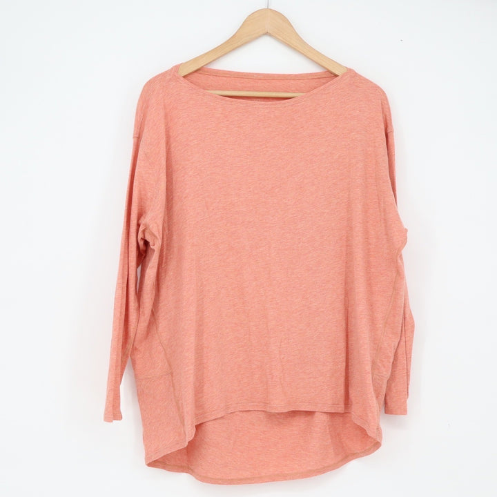 Lululemon Top Womens L Back In Action Long Sleeve Coral Peach Activewear Good