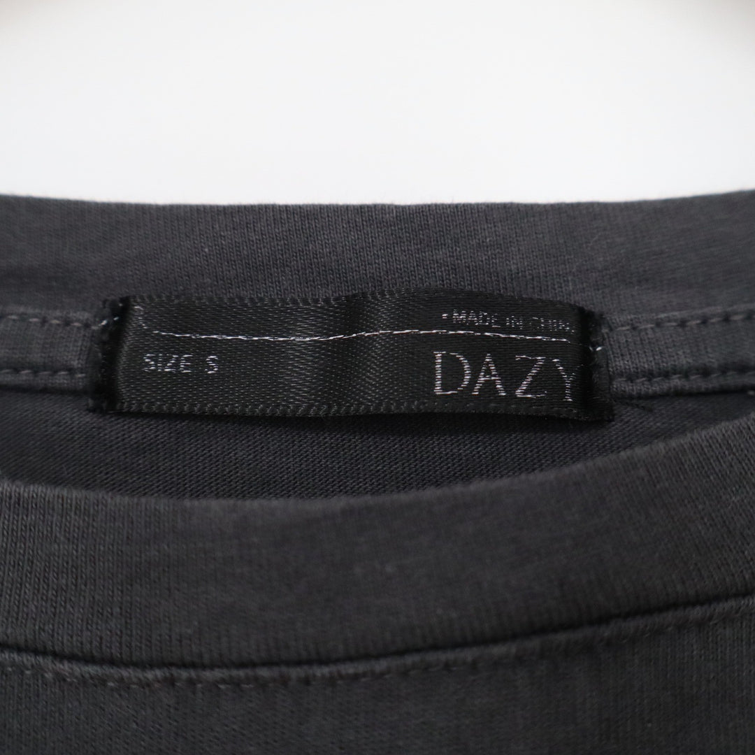 DAZY Mens Small Charcoal Gray Graphic T-Shirt Original Vintage Raw Authentic