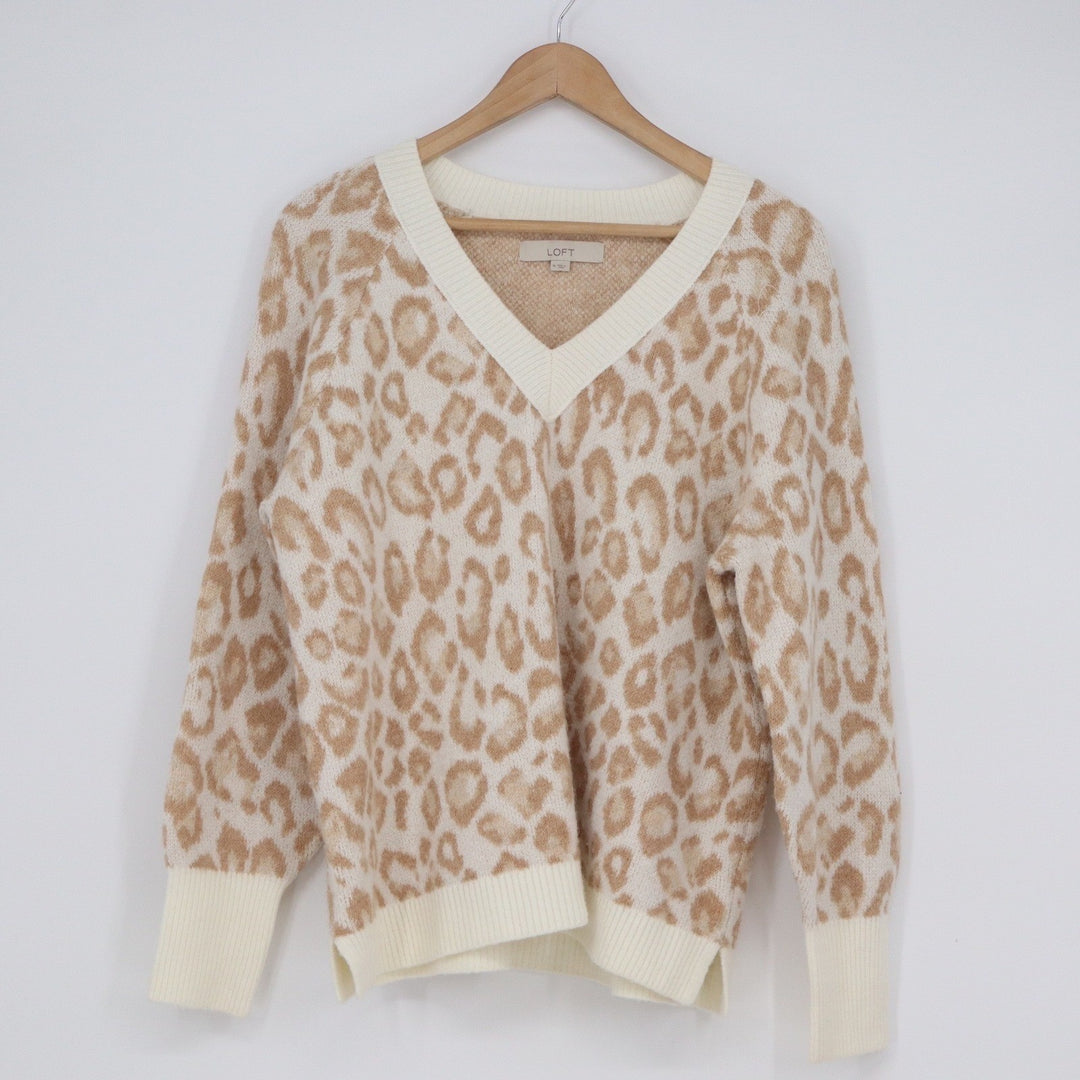 LOFT Womens Tan Leopard Print V-Neck Wool Blend Knit Sweater Size M
