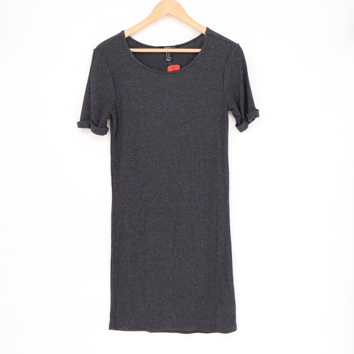 Forever 21 Bodycon T Shirt Dress Womens Medium Charcoal Gray Stretch Ribbed Knit