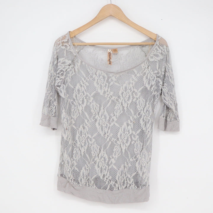 Eyeshadow Gray Floral Lace 3/4 Sleeve Scoop Neck Top XL