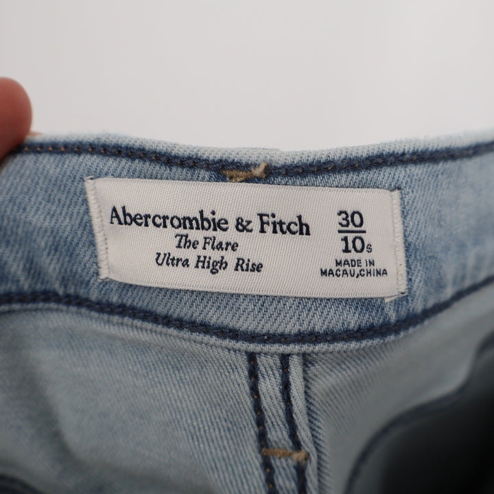 Abercrombie & Fitch Ultra High Rise The Flare Jeans Light Wash 30/10S Short NEW