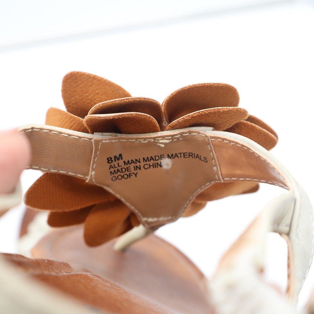 White Mountain Goofy Cream Floral Wedge Sandals Womens Size 8M Low Heel Boho