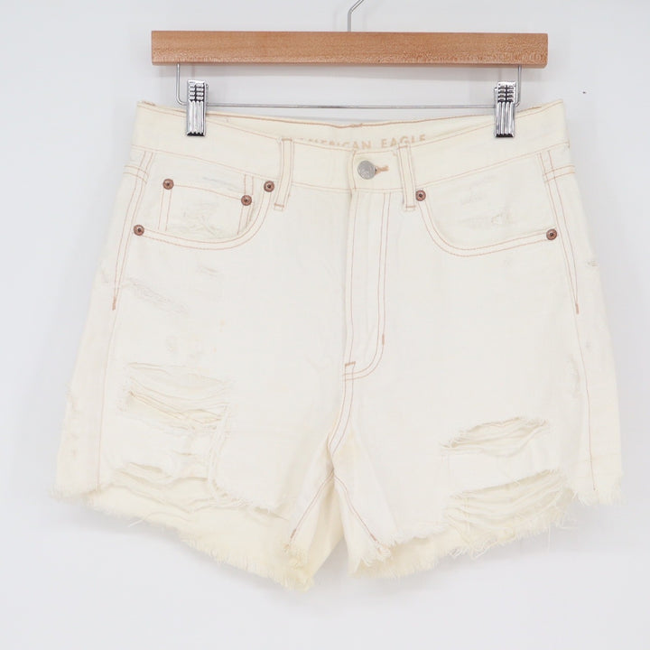 American Eagle Shorts Womens 6 Mom Short Cream Distressed Raw Hem Good