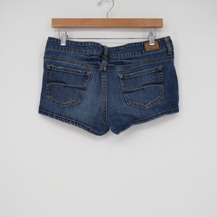 Forever 21 Womens Blue Denim Shorts Dark Wash Low Rise Size 29 Stretch