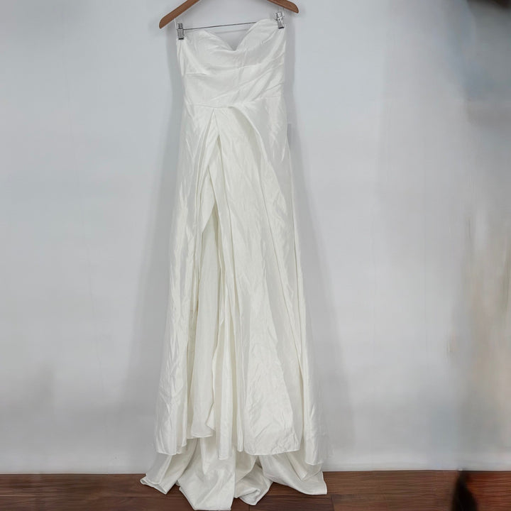 Lulus Lifetime of Love White Satin Strapless A-Line Gown Size 6