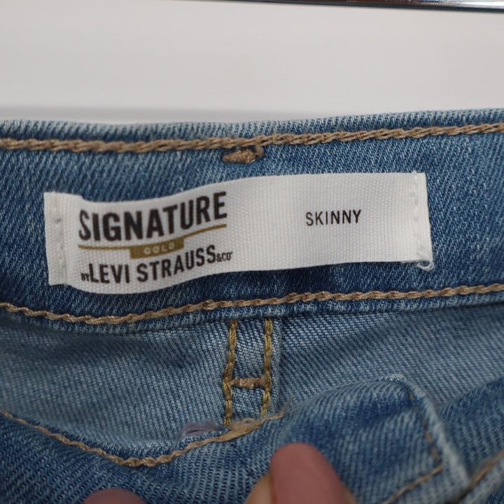 Signature by Levi Strauss Girls Skinny Jeans Light Wash Blue Size 18 Regular